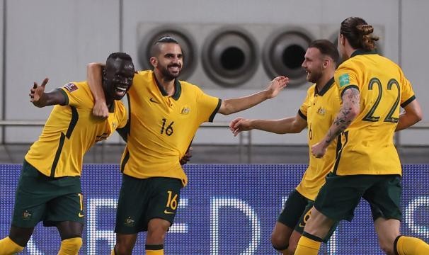 爱游戏-澳洲总结：3比0靠团队也靠个人 艾克森完全被限制